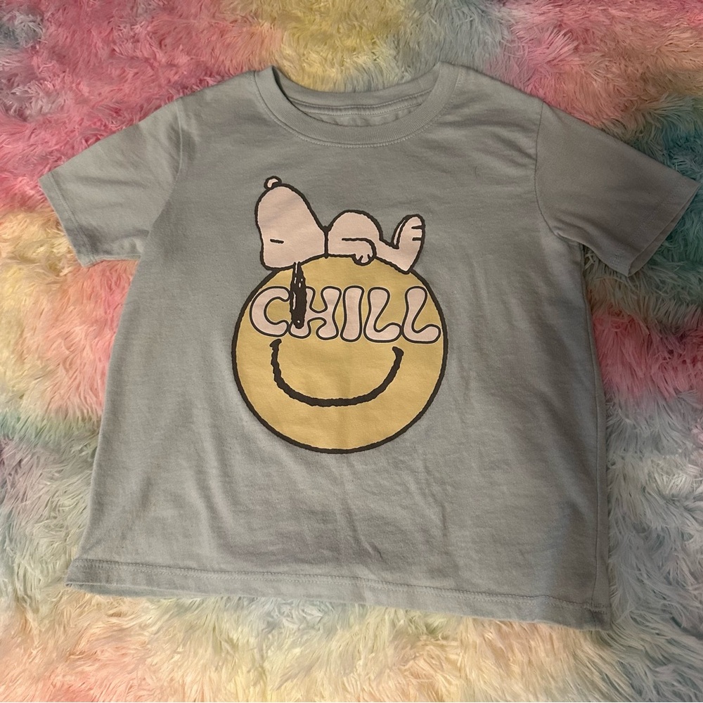 Peanuts Gray Snoopy 'Chill' T-Shirt